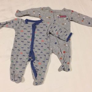 Set of two Carter’s bodysuits